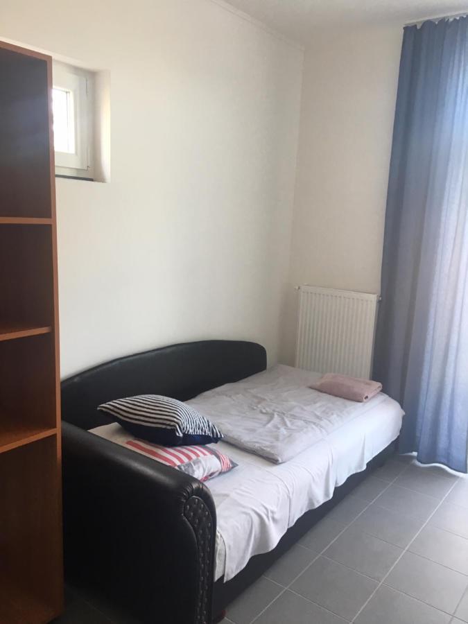 Tocc Apartman Gyál Εξωτερικό φωτογραφία