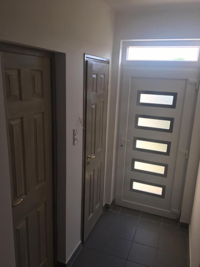Tocc Apartman Gyál Εξωτερικό φωτογραφία