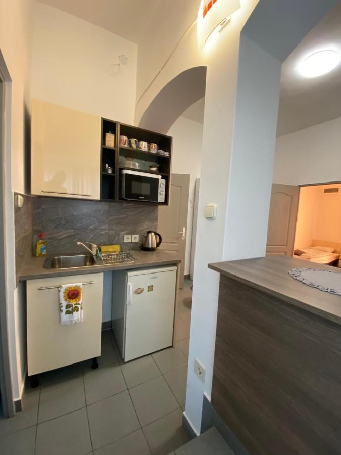 Tocc Apartman Gyál Εξωτερικό φωτογραφία