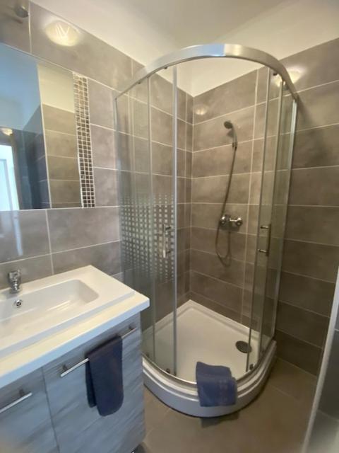 Tocc Apartman Gyál Εξωτερικό φωτογραφία
